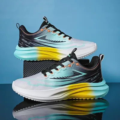 NEW MEN'S SPORTS SHOES